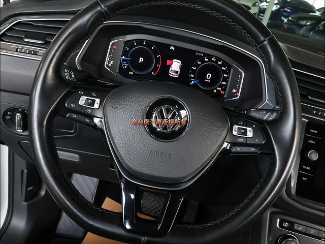1.4 Elegance✓只跑7.3萬✓原鈑件✓電動尾門✓記憶座椅✓LV2✓盲點✓環景✓車載系統✓電熱椅✓分區恆溫✓可全  第13張相片