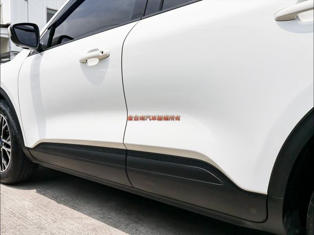 時尚版✓一手車✓車況優✓電動座椅✓環景✓LV2✓車載系統✓原廠NAVI✓iKEY✓雙區恆溫✓里程保證✓可全貸✓  第6張相片