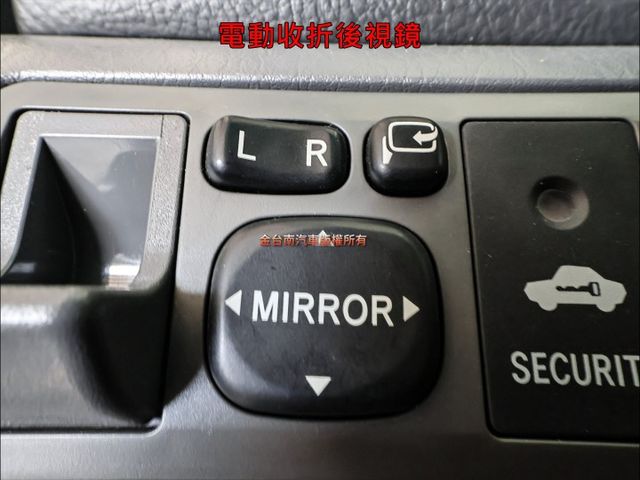 國民神車✓1.8 E版✓一年只跑1.1萬✓全車原鈑件✓ABS✓恆溫✓電動收折後視鏡✓可全貸✓代步通勤好選擇✓  第14張相片