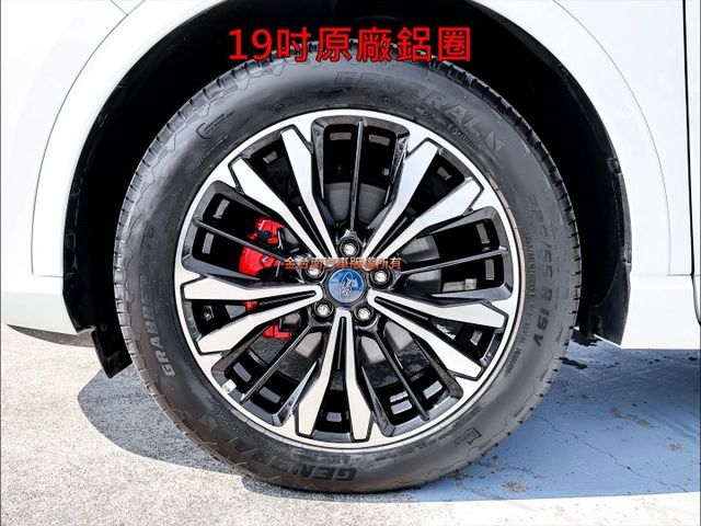 旗艦2.0 AWD ST-Line X✓一手只跑2.8萬✓原廠保養✓全車原鈑件✓全景天窗✓記憶椅✓LV2✓環景✓電動尾門  第7張相片