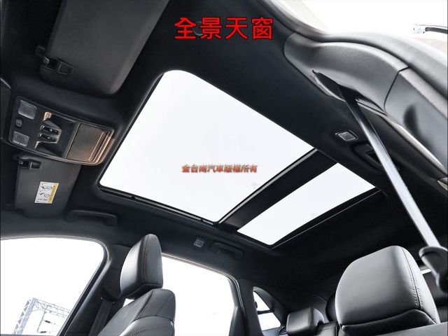 旗艦2.0 AWD ST-Line X✓一手只跑2.8萬✓原廠保養✓全車原鈑件✓全景天窗✓記憶椅✓LV2✓環景✓電動尾門  第11張相片