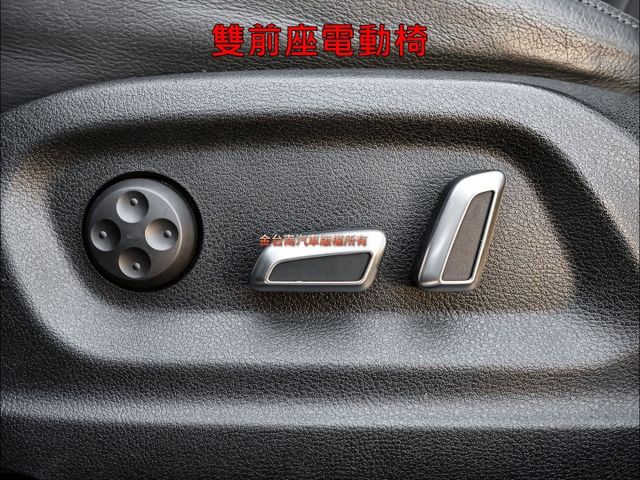 S-LINE✓只跑7.6萬✓里程保證✓車況超好✓全景天窗✓雙電動椅✓盲點✓BOSE音響✓倒車顯影✓電動尾門✓可全貸  第11張相片