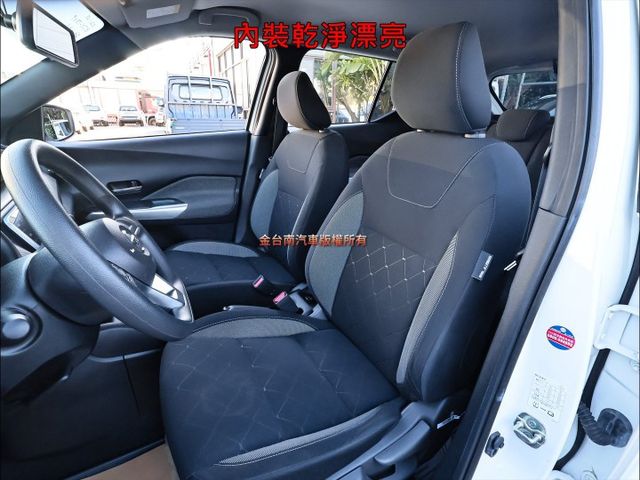 一手車✓只跑1.3萬✓原廠保養✓全車原鈑件✓車載系統✓四安✓可全貸✓不用殺價就很便宜✓  第11張相片