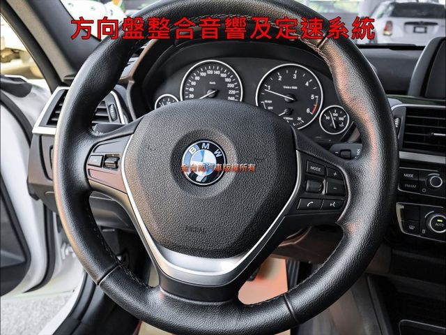 總代理✓318D✓16年式小改款✓一手原廠保養✓LED頭燈✓iKEY✓雙電動椅✓倒車顯影✓TCS✓全車六安✓  第13張相片