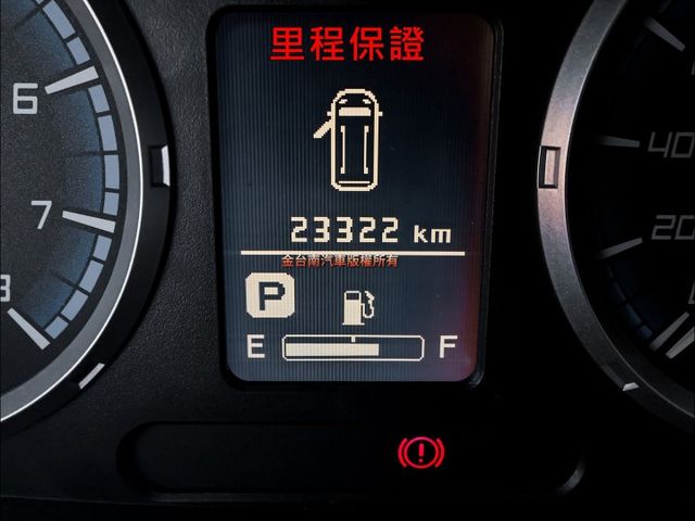 11月領牌✓原廠保固中✓一手只跑2.3萬✓原廠保養✓全車原鈑件✓ABS✓TCS✓雙安✓可全貸✓附全額發票✓  第13張相片