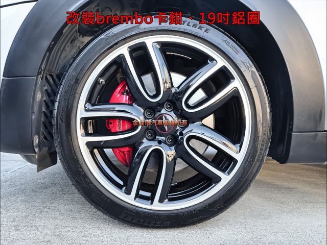 一手只跑8萬✓原鈑件✓電動尾門✓輪胎剛換新✓Brembo卡鉗✓分區恆溫✓循跡防滑✓iKEY✓八安✓可全貸✓  第9張相片