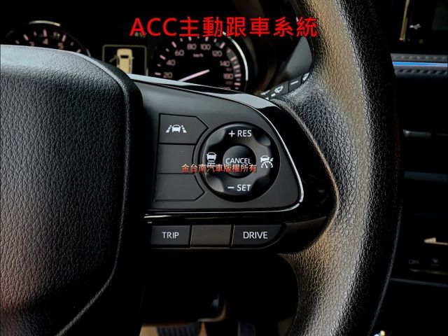 酷動版✓一手車✓只跑7千✓原鈑件✓iKEY✓ACC✓AEB✓車道維持✓車載系統✓LED頭燈✓原廠保固中✓  第11張相片