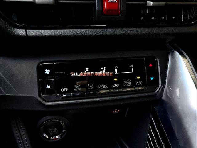 酷動版✓一手車✓只跑7千✓原鈑件✓iKEY✓ACC✓AEB✓車道維持✓車載系統✓LED頭燈✓原廠保固中✓  第16張相片
