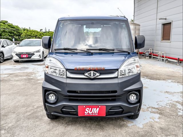 自排框式✓23/12領牌✓一手只跑2.4萬✓全車原鈑件✓TCS✓ABS✓定速✓電動後視鏡✓附全額發票✓可全貸✓  第6張相片