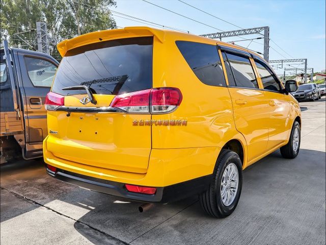 精緻型✓一手車✓全車原板件✓原廠保養✓中冷✓TCS✓定速✓鋁圈✓雙安✓附全額發票✓里程保證✓可全貸✓不用殺價就很便宜✓  第3張相片