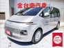九人座✓一手車✓只跑4萬✓原厰保養✓全車原鈑件✓倒車顯影✓TCS✓雙安✓電子手煞車✓附全額發票✓可全貸✓  第1張縮圖