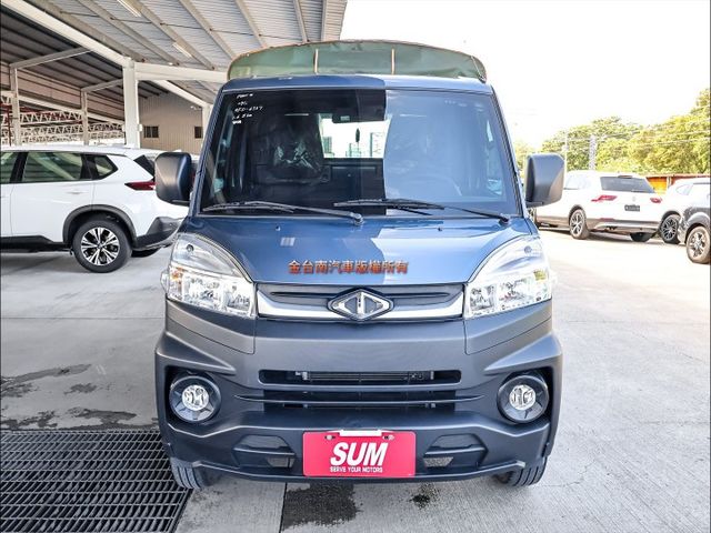 自排✓帆布蓬✓一手只跑1.6萬✓原厰保養✓全車原鈑件✓ABS✓TCS✓倒車顯影✓定速✓附全額發票✓可全貸✓  第5張相片