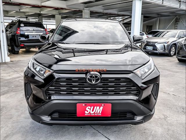 一手車✓只跑3.7萬✓全車原鈑件✓原廠保固中✓ACC✓AEB✓車道維持✓車載系統✓全車九安✓可全貸✓不用殺價就很便宜✓  第5張相片