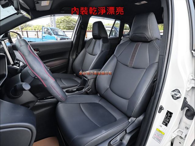 25年式✓油電✓尊爵影音特仕版✓一手車✓原鈑件✓原廠保養✓LV2✓盲點✓AEB✓環景✓原廠NAVI✓車載系統✓可全貸✓  第8張相片