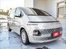 九人座✓一手車✓只跑5.6萬✓原厰保養✓全車原鈑件✓TCS✓雙安✓電子手煞車✓附全額發票✓可全貸✓  第5張縮圖