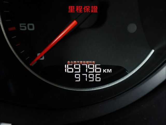 4WD✓一年只跑1.5萬✓車況優✓天窗✓電動尾門✓記憶椅✓定速✓影音系統✓分區恆溫✓快撥✓可全貸✓不用殺價就很便宜✓  第16張相片