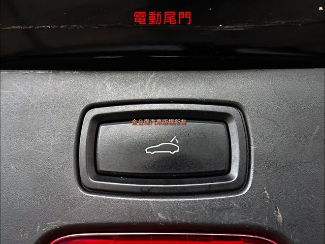 4WD✓一年只跑1.5萬✓車況優✓天窗✓電動尾門✓記憶椅✓定速✓影音系統✓分區恆溫✓快撥✓可全貸✓不用殺價就很便宜✓  第19張相片