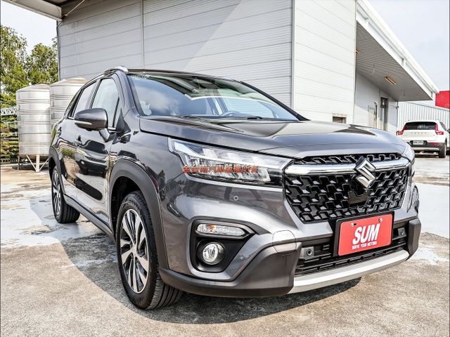 ALLGRIP✓原廠展示車✓只跑七百✓全車原鈑件✓LV2安全輔助✓環景倒車顯影✓車載系統✓可全貸✓不用殺價就很便宜✓  第4張相片
