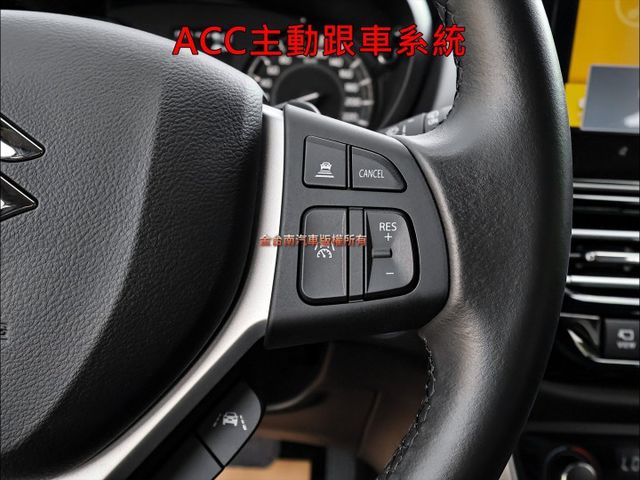 ALLGRIP✓原廠展示車✓只跑七百✓全車原鈑件✓LV2安全輔助✓環景倒車顯影✓車載系統✓可全貸✓不用殺價就很便宜✓  第14張相片