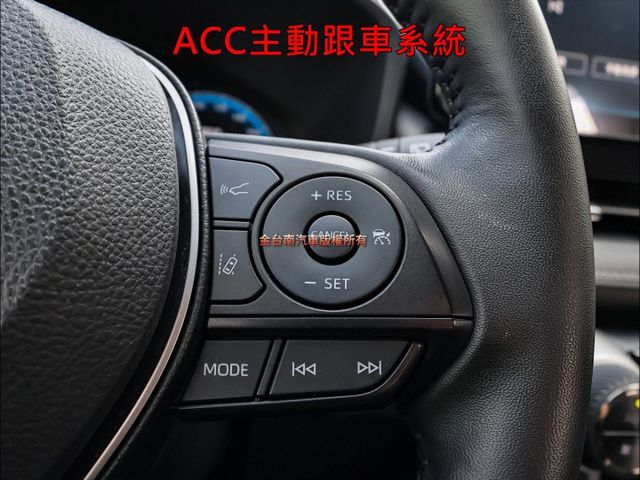 油電旗艦特仕版✓只跑1.2萬✓全車原板件✓使用不到一年✓記憶椅✓環景✓電動尾門✓LV2✓可全貸✓不用殺價就很便宜✓  第13張相片
