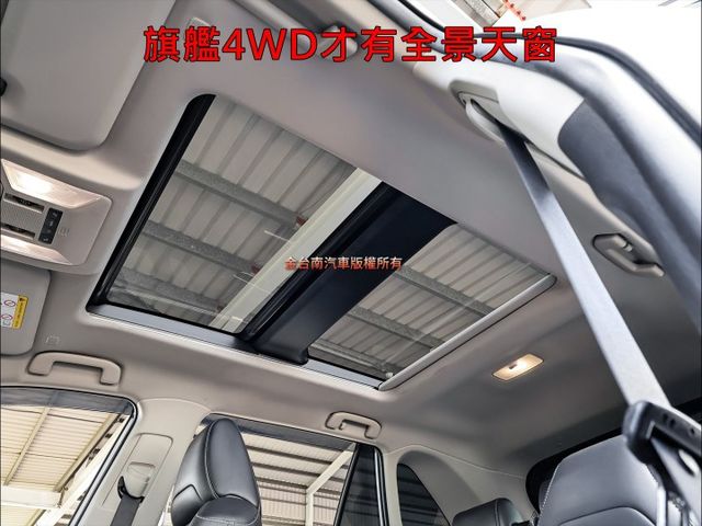 油電旗艦4WD特仕版✓只跑3.4萬✓全車原鈑件如新✓全景天窗✓雙電動椅✓電動尾門✓NAVI✓LV2✓可全貸✓  第11張相片