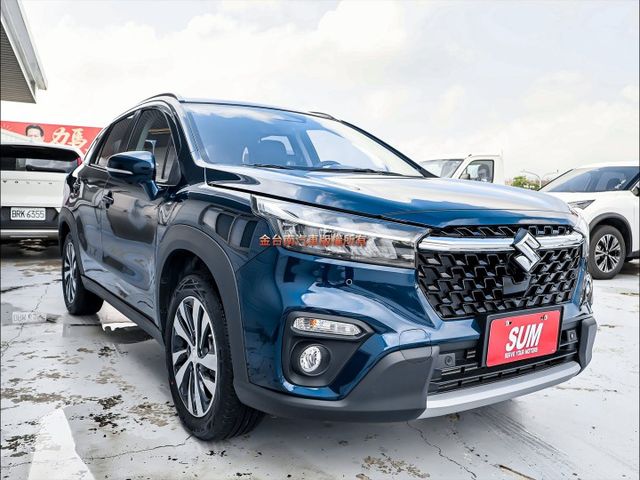 ALLGRIP✓原廠展示車✓只跑一千✓全車原鈑件✓LV2安全輔助✓環景倒車顯影✓車載系統✓可全貸✓不用殺價就很便宜✓  第3張相片