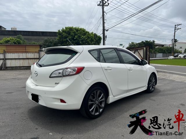MAZDA MAZDA 3  第4張相片