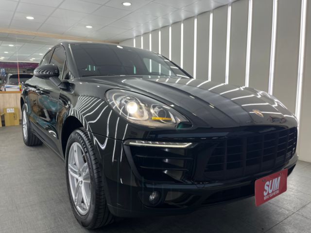 玉豐汽車✦ 總代理Macan S 3.0汽油 只跑9萬多 選配全景天窗.14向電動椅含記憶.安卓大螢幕 原廠資料皆齊全  第3張相片