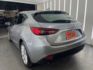 玉豐汽車✦ MAZDA3 5D 魂動x鋼鐵灰 只跑6萬 IKEY/定速/方控/藍牙/恆溫/倒車影像/胎壓偵測  第4張縮圖