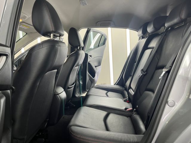 玉豐汽車✦ MAZDA3 5D 魂動x鋼鐵灰 只跑6萬 IKEY/定速/方控/藍牙/恆溫/倒車影像/胎壓偵測  第8張相片