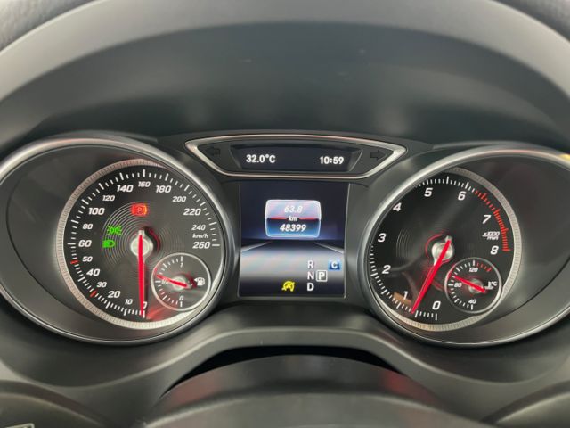 玉豐汽車✦ 總代理 原鈑件 CLA250 AMG 五門 獵豹 只跑4萬 CAR PLAY/天窗/跑車椅/電尾門  第15張相片