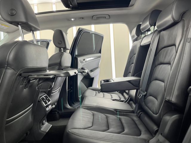 玉豐汽車✦ KODIAQ 2.0 TSI 4WD 尊榮版 新車保固 豪華七人座 原廠保養紀錄 原鈑件 第三方認證鑑定  第8張相片