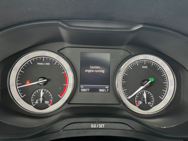 玉豐汽車✦ KODIAQ 2.0 TSI 4WD 尊榮版 新車保固 豪華七人座 原廠保養紀錄 原鈑件 第三方認證鑑定  第15張相片