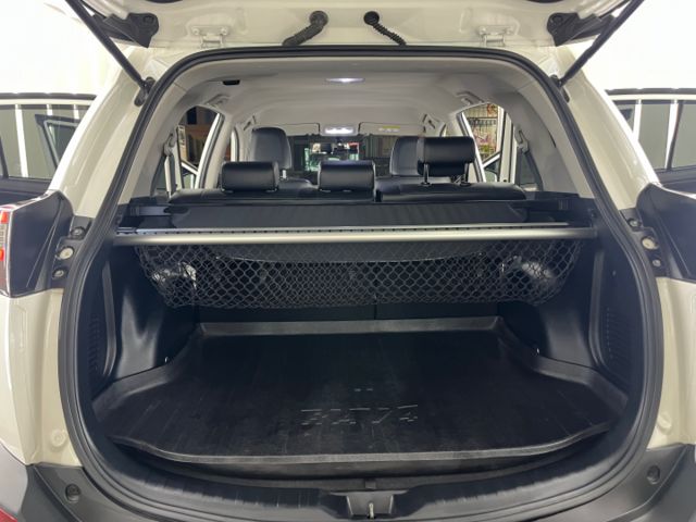 玉豐汽車✦RAV4 2.0 E-Hi頂級 僅跑5萬 原鈑件 LED頭燈.電動椅.定速.免鑰匙.雙區恆溫空調.大螢幕安卓  第20張相片