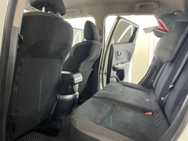 影片賞車✦JUKE 英倫小休旅 升級安卓影音 全車原版件 里程僅跑15萬 六安.免鑰匙.恆溫.定速.雨滴感應雨刷  第8張相片