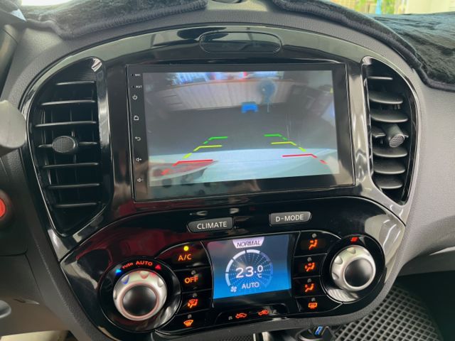 影片賞車✦JUKE 英倫小休旅 升級安卓影音 全車原版件 里程僅跑15萬 六安.免鑰匙.恆溫.定速.雨滴感應雨刷  第16張相片