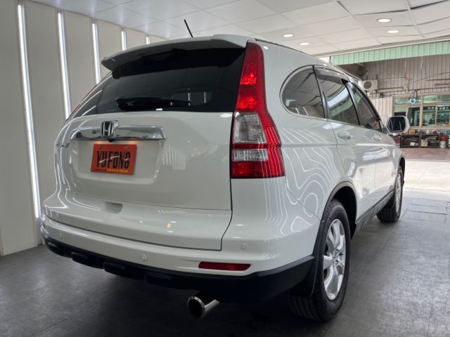 影片賞車✦CRV 2.0 Vtis 僅跑13萬多 挑戰全網最低！天窗.定速.電動後視鏡.雙區恆溫空調.倒車影像  第3張相片