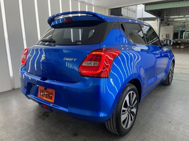 影片賞車✦ SWIFT 1.0渦輪 里程僅跑2萬多 升級大螢幕安卓 盲點.定速.免鑰匙.LED頭燈 全車原鈑件  第3張相片