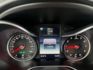 影片賞車✦C300 AMG 里程僅跑11萬 全車原鈑件 雙電動椅含加熱.全景天窗.導航.免鑰匙IKEY.換檔快撥  第13張縮圖