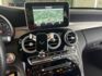 影片賞車✦C300 AMG 里程僅跑11萬 全車原鈑件 雙電動椅含加熱.全景天窗.導航.免鑰匙IKEY.換檔快撥  第17張縮圖