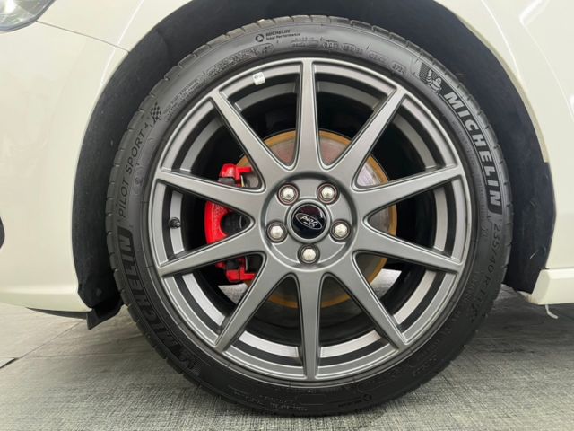 玉豐汽車✦Focus Wagon ST-Line Vignale 小編自留款^^里程僅跑1萬多 全車原鈑件 原廠新車保固  第5張相片