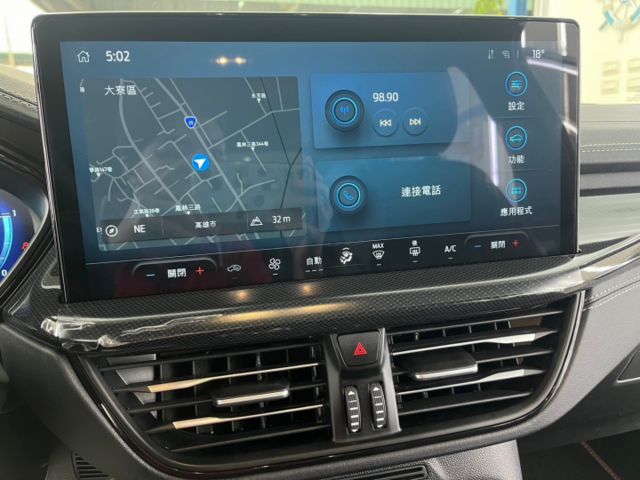 玉豐汽車✦Focus Wagon ST-Line Vignale 小編自留款^^里程僅跑1萬多 全車原鈑件 原廠新車保固  第14張相片