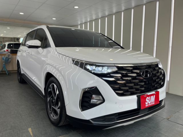 影片賞車✦ CUSTIN GLT-B VIP 最頂級 里程僅跑8000公里 全車原鈑件 媲美新車！  第2張相片