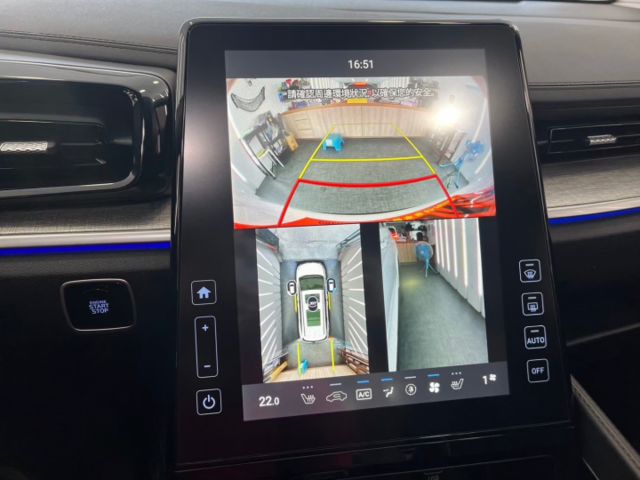 影片賞車✦ CUSTIN GLT-B VIP 最頂級 里程僅跑8000公里 全車原鈑件 媲美新車！  第17張相片