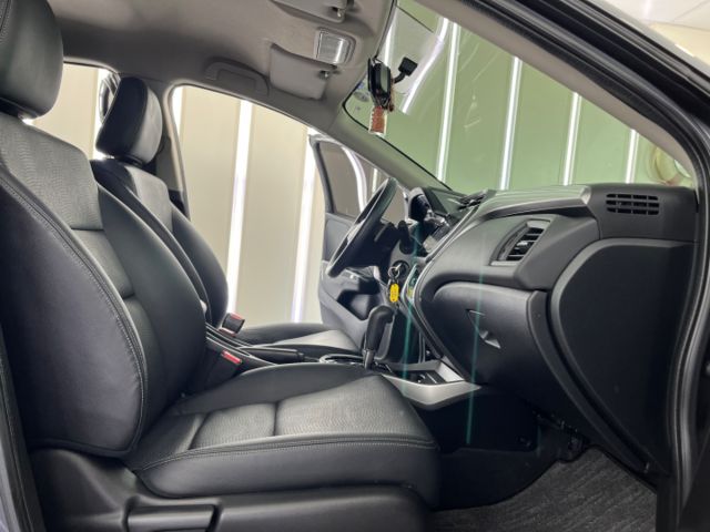 影片賞車✦City 1.5 Vtis 里程僅跑7萬多 全車原鈑件 日行燈.恆溫空調.快撥.定速.倒車影像.胎壓偵測  第10張相片