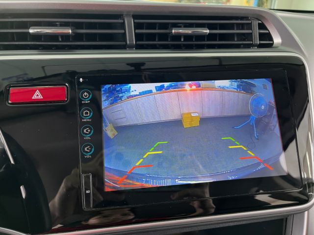 影片賞車✦City 1.5 Vtis 里程僅跑7萬多 全車原鈑件 日行燈.恆溫空調.快撥.定速.倒車影像.胎壓偵測  第17張相片