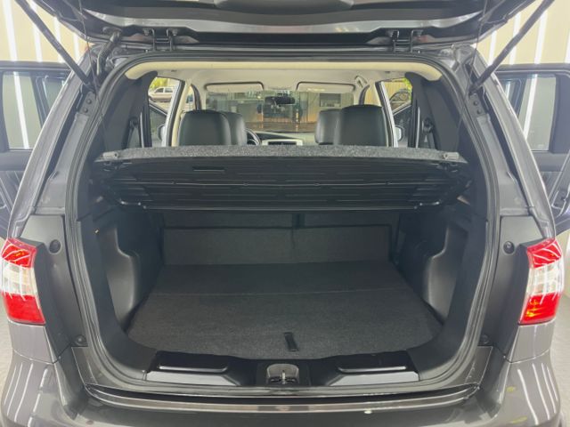 玉豐汽車✦Livina 豪華版 里程僅跑7萬多 全車原鈑件 皮椅.恆溫.前後雷達.導航.藍芽支援.倒車影像.  第20張相片