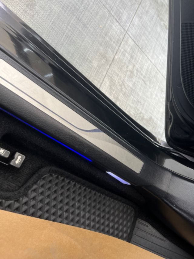 影片賞車✦ ALTIS 市場稀有Ｚ版 里程少跑 全車原鈑件 LED大燈.免鑰匙.天窗.快撥.定速.導航.Car Play  第20張相片