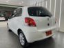影片賞車✦小鴨Ｇ版 里程僅跑15萬 全車原鈑件  鐵圈.皮椅.方控.電動摺疊後視鏡.恆溫空調.抬頭顯示幕  第4張縮圖
