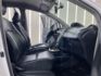 影片賞車✦小鴨Ｇ版 里程僅跑15萬 全車原鈑件  鐵圈.皮椅.方控.電動摺疊後視鏡.恆溫空調.抬頭顯示幕  第8張縮圖